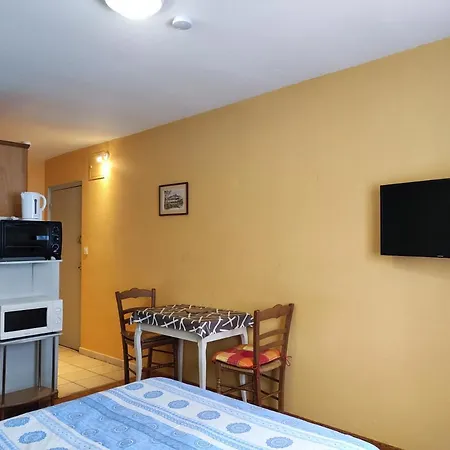 L'alexandra - Studio N°1 - 2 Personnes Au Rdc *